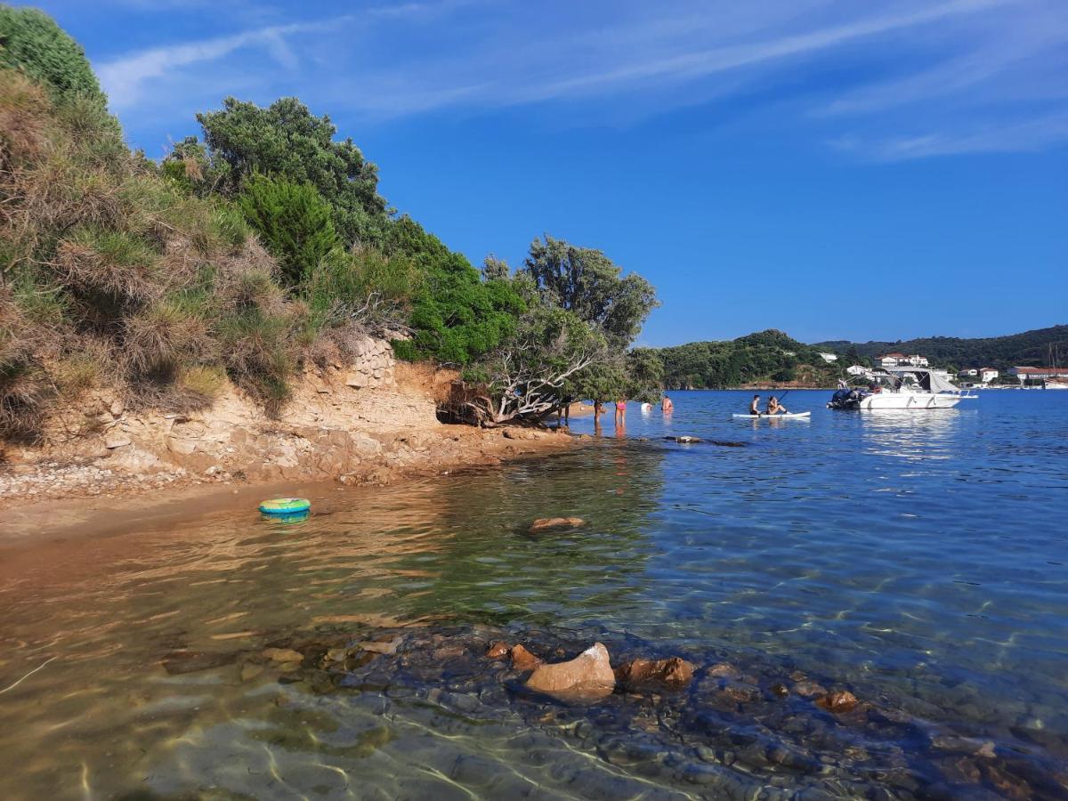 Marovito Lägenhet Supetarska Draga Exteriör bild